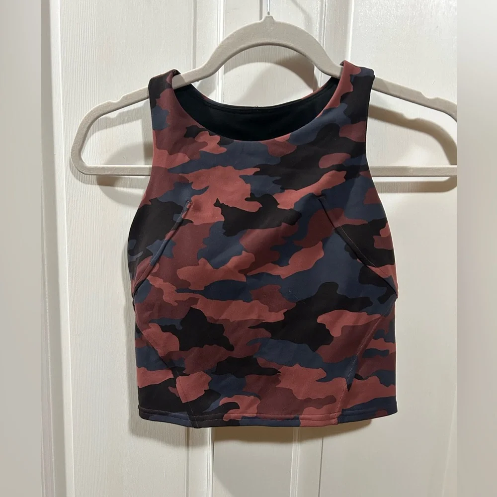 Lululemon Invigorate Training Tank Top Heritage 365 Camo Smoky Red Night Sea sz4 - Picture 4 of 7